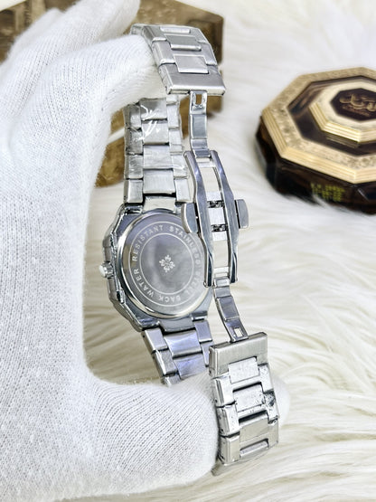 Luxury Watch – Nautilus-Inspired  Dial
