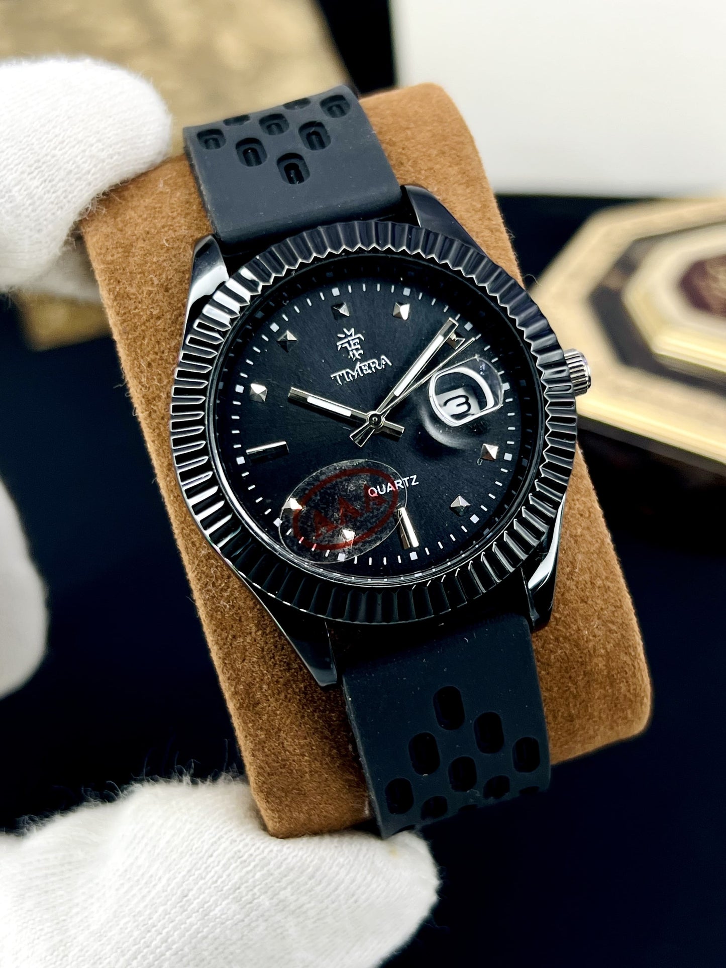 Fluted Bezel Rubber Strap