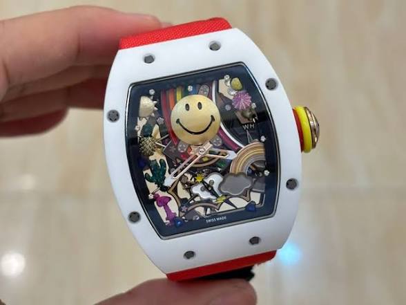 RM Smiley Skeleton